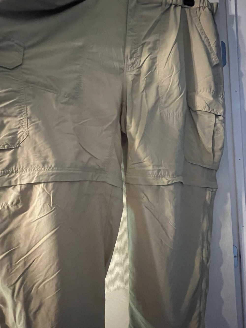 REI Khaki/Tan Outdoor Cargo Pants